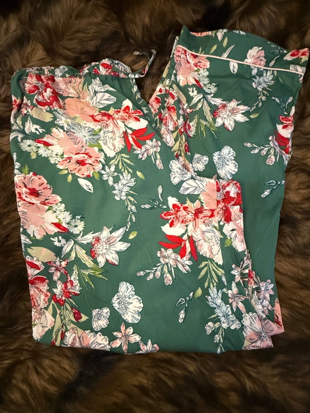 Cupcake & Cashmere PJ Set (Lg) - Picture 3 of 8